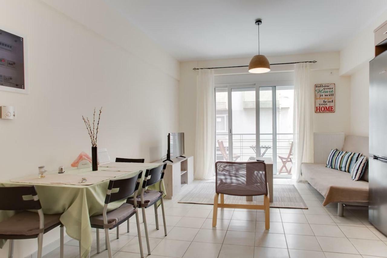Melina'S Apartment By The Tube Athens Ngoại thất bức ảnh