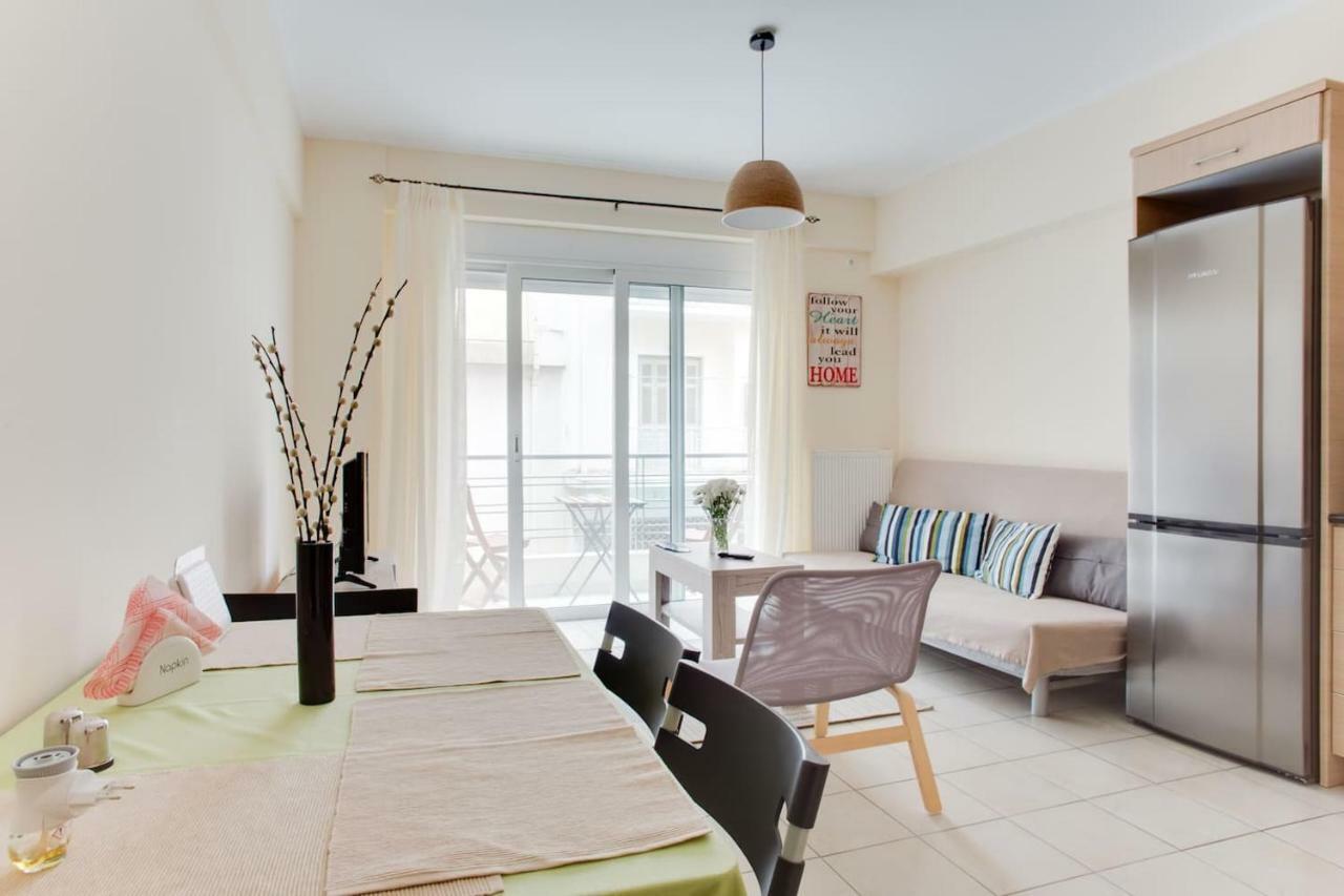 Melina'S Apartment By The Tube Athens Ngoại thất bức ảnh
